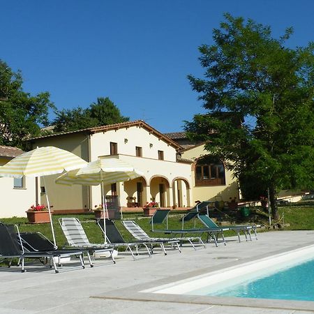 Agriturismo Fattoria Di Gragnone Guest House Luaran gambar