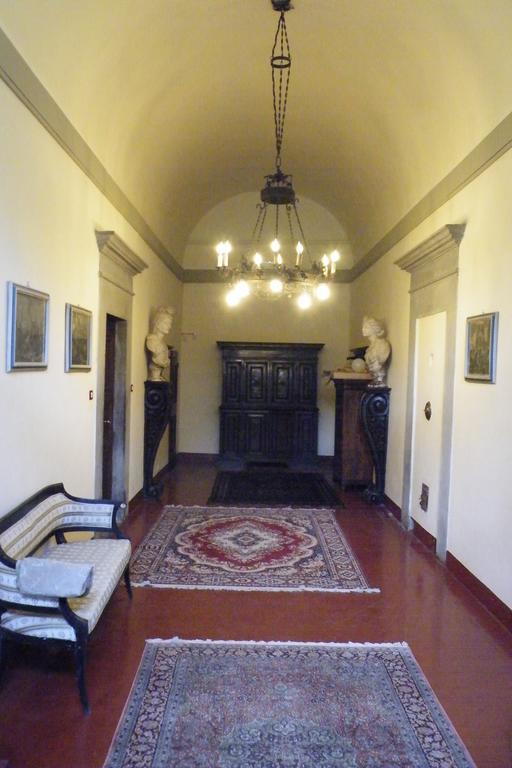 Agriturismo Fattoria Di Gragnone Guest House Luaran gambar